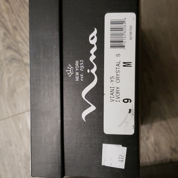 Brand new Nina ivory wedge - Picture 4 of 6